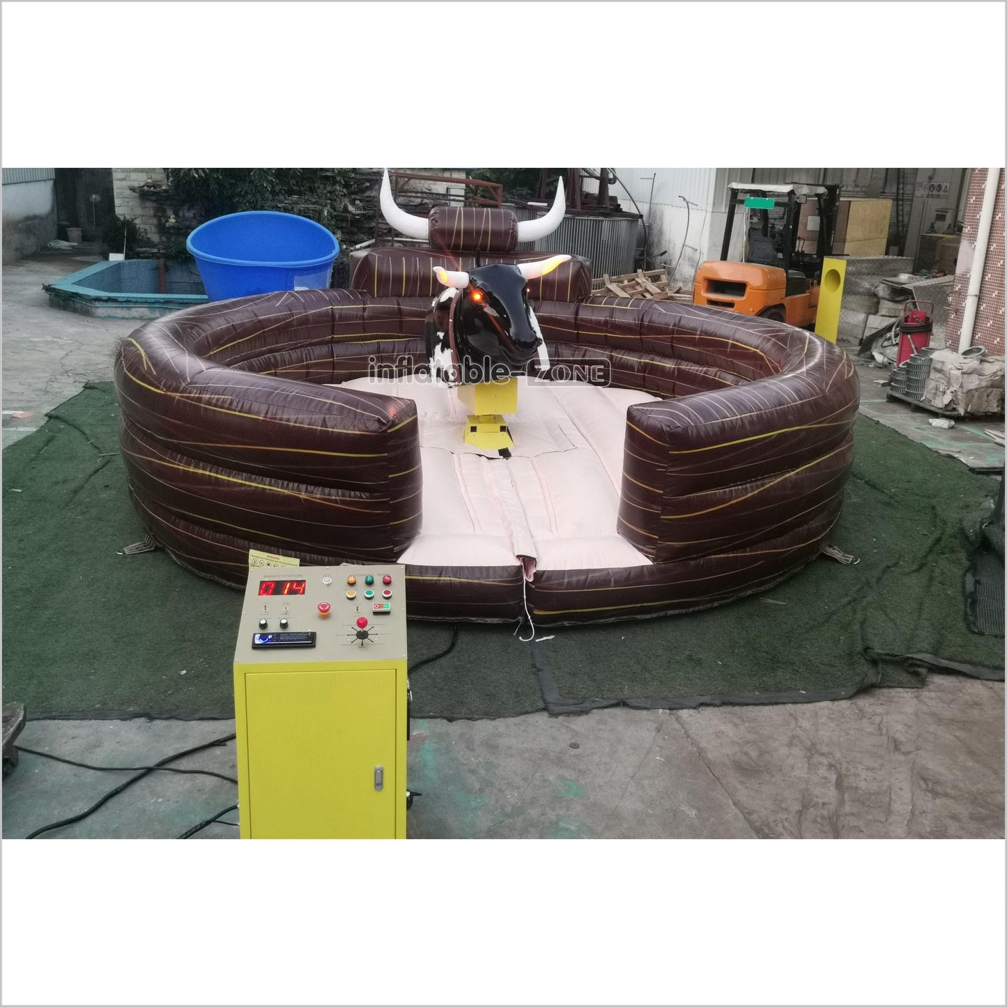 Inflatable Electric Bull Riding Bull Ride Machine Price Mechanical Bull Hire - Inflatable-Zone