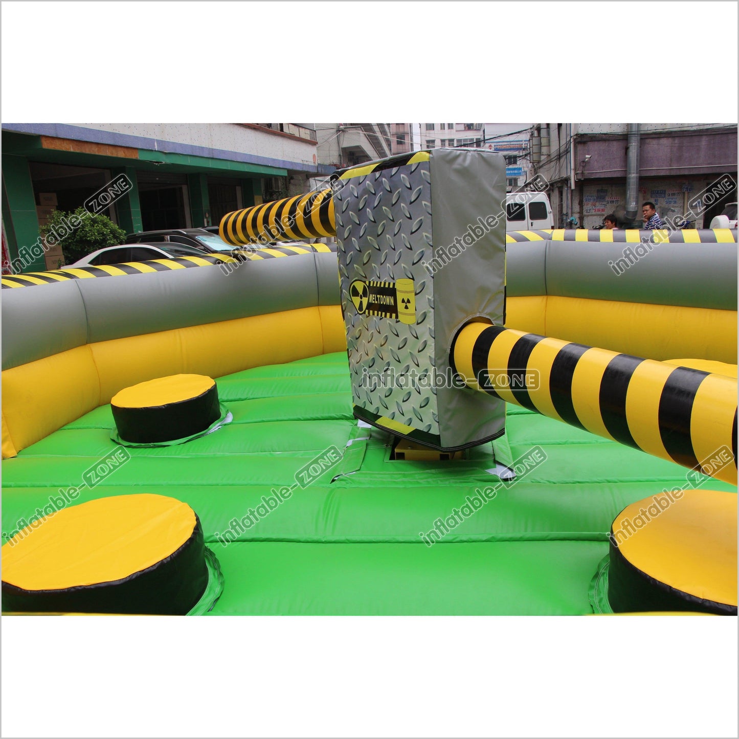Commercial Inflatable Wipeout Sweeper Interactive Meltdown Machine Inflatable Bouncer Game Wipe Out Challenge - Inflatable-Zone