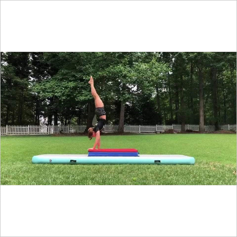 https://vimeo.com/341295988