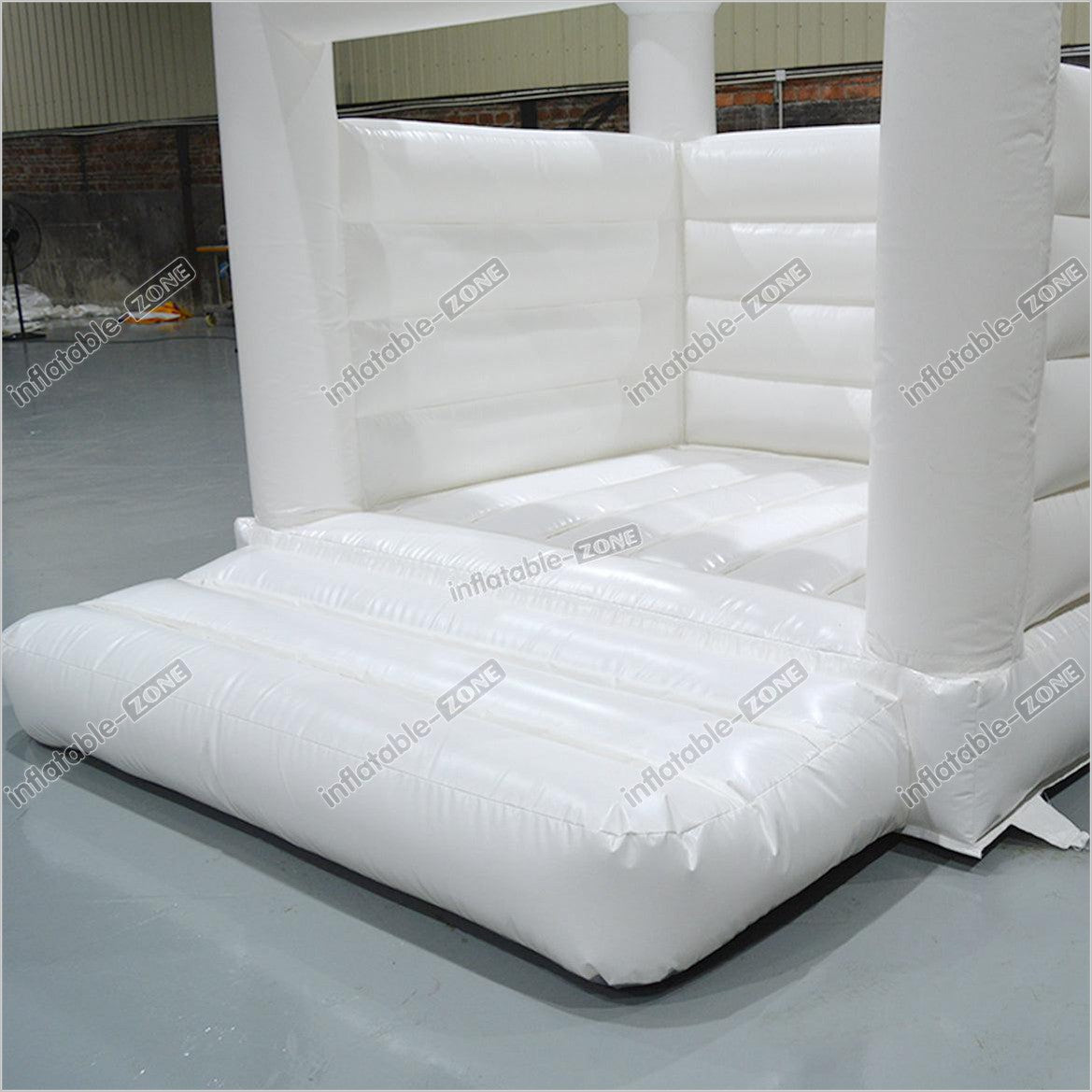 Small White Bounce House, White Wedding Bouncy Castle - Inflatable-Zone