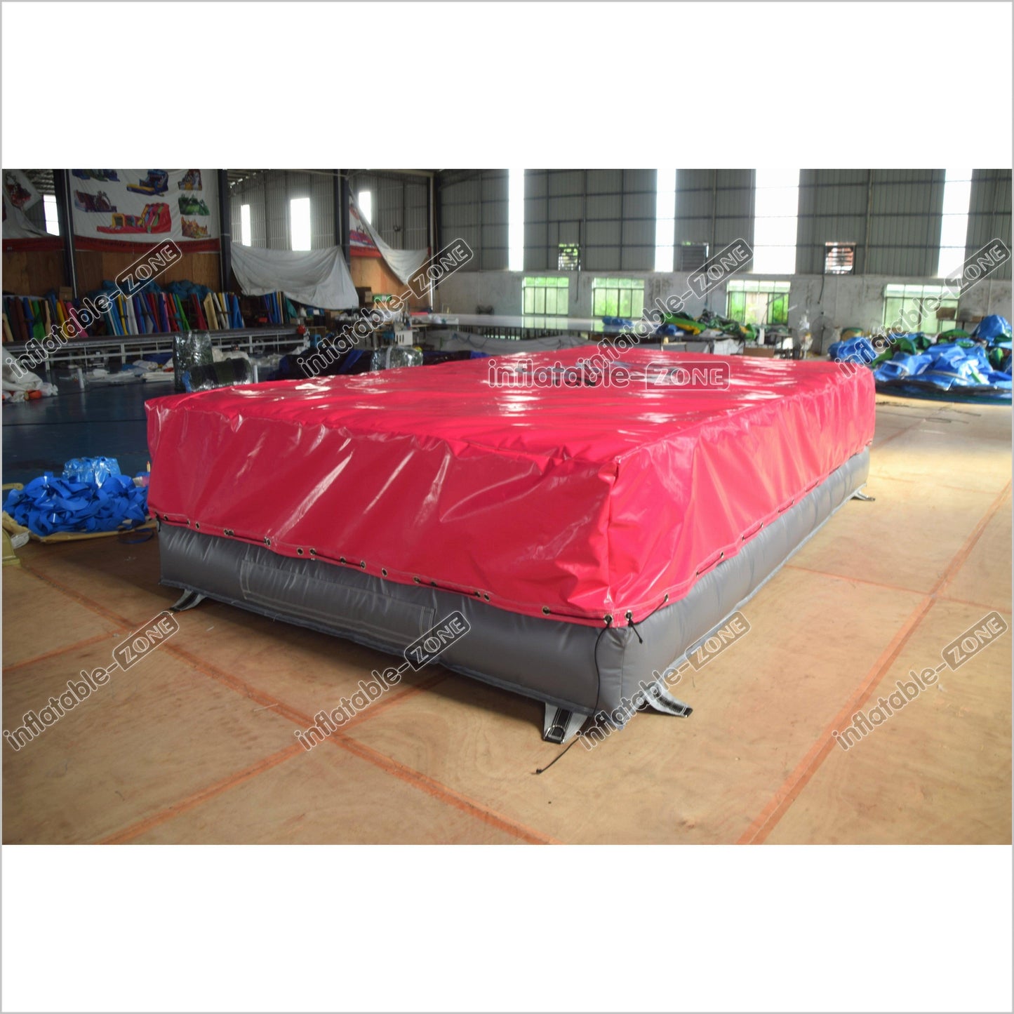 Indoor Trampoline Park Inflatable Foam Pit Air Bag Sealed Top Cover Inflatable Jump Stunt Airbag With Pillars - Inflatable-Zone