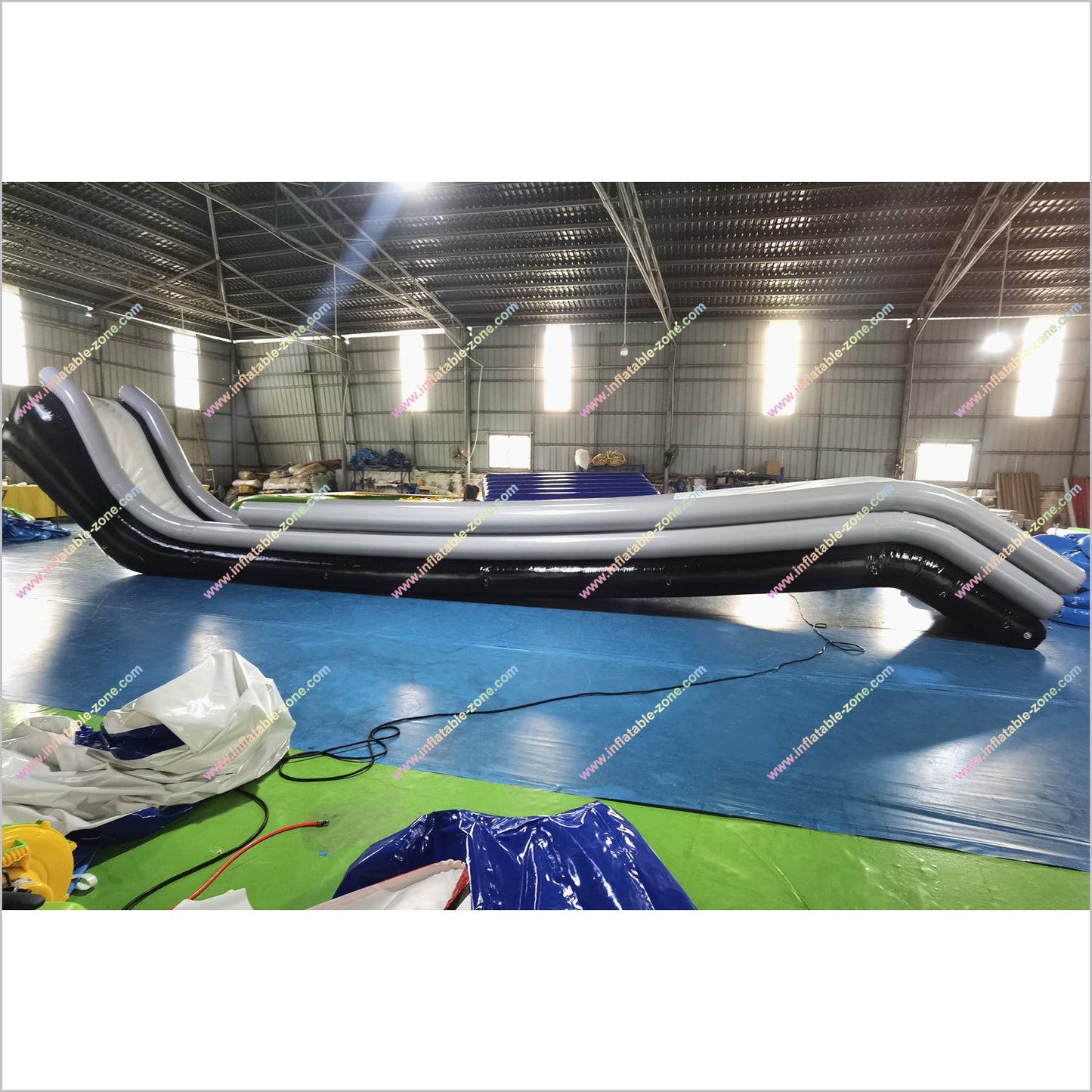 Portable Boat Dock Inflatable Yacht Water Slide Water Play Outdoor Equipment Houseboat Inflatable Slide For Yacht