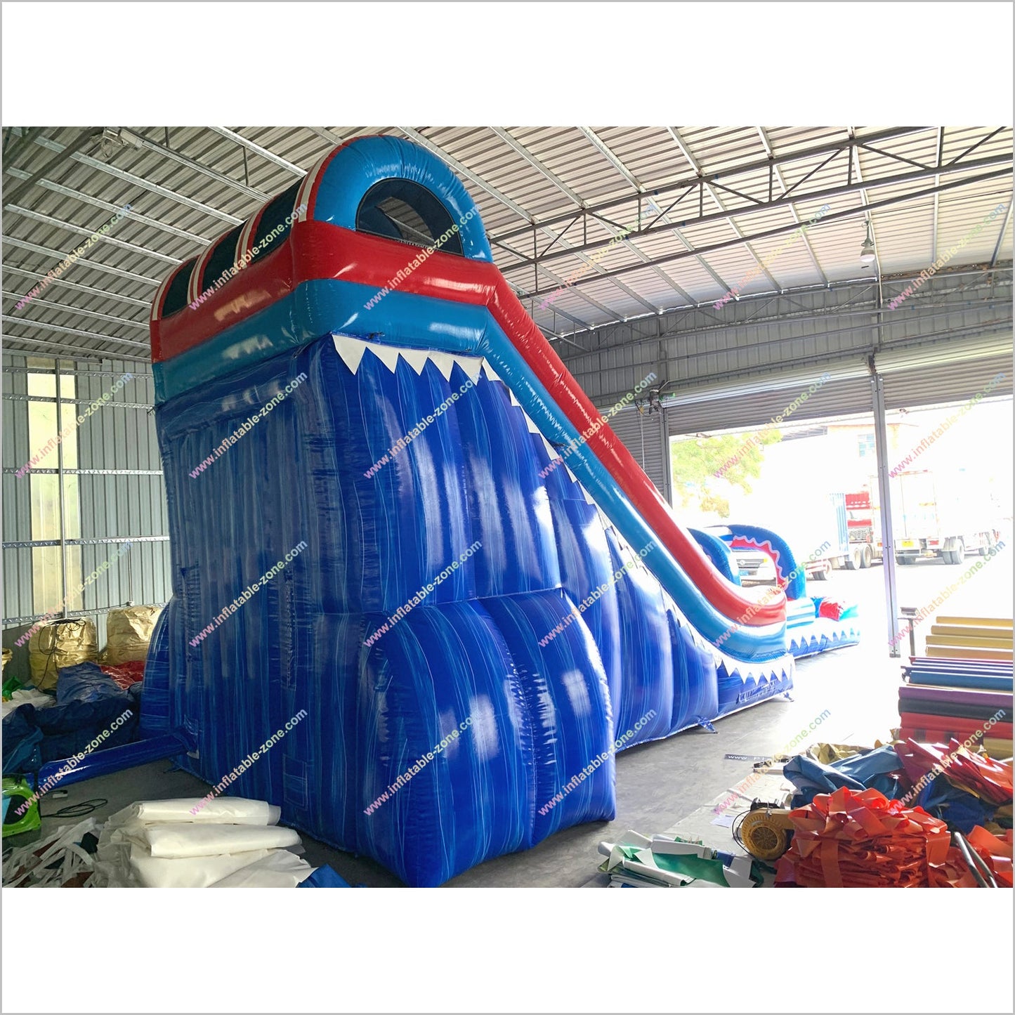 Large Inflatable Water Slide For Adults Commercial Indoor Play Area Equipment Inflatable Double Slip And Slide With Pool