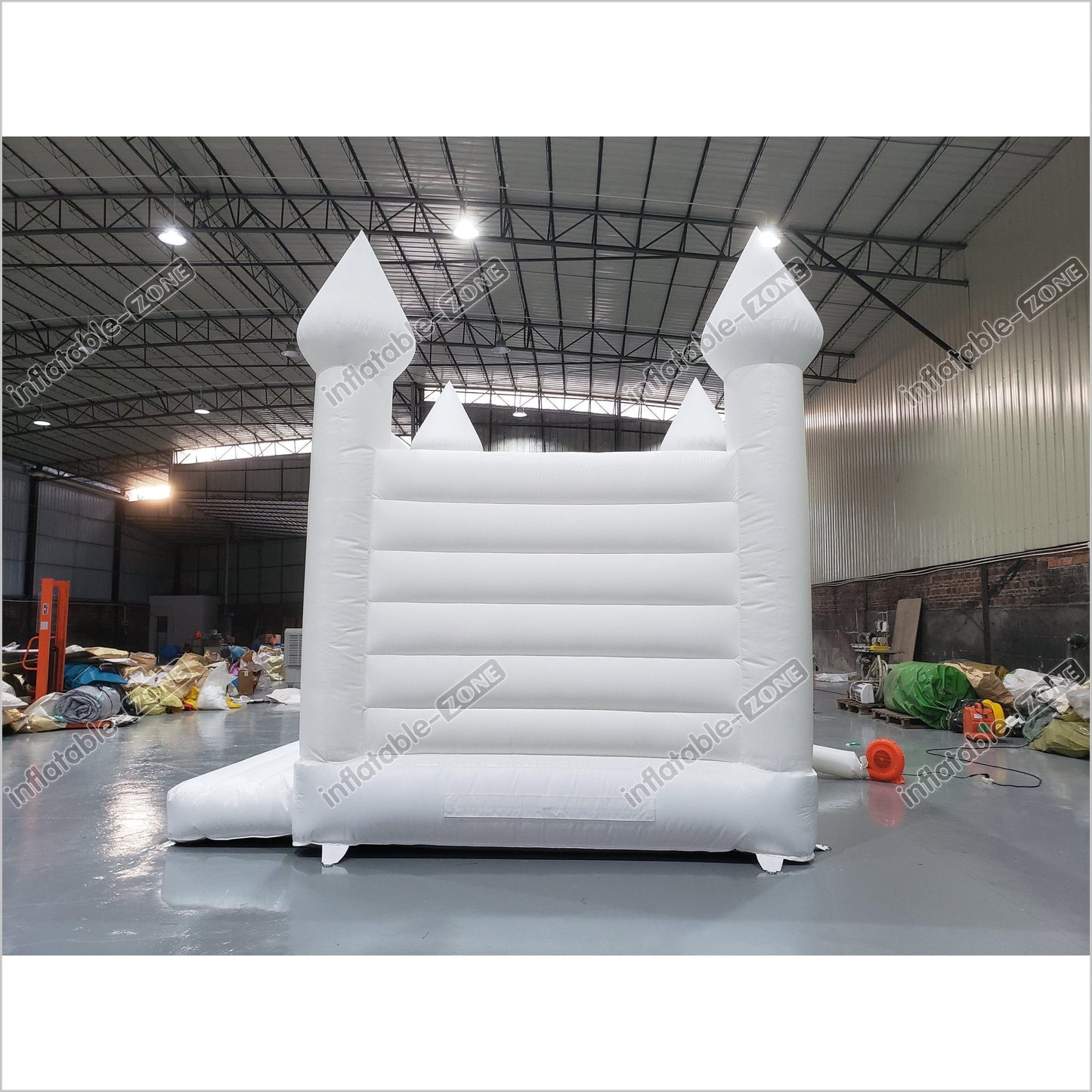 White Gorgeous Inflatable Wedding Bouncer Outdoor Bounce House Jumping Bouncy Castle For Kids Birthday Party - Inflatable-Zone