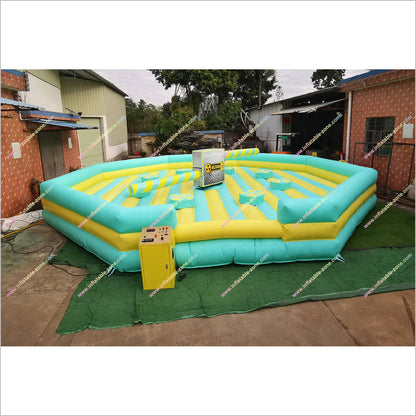 Meltdown Jumper Rental Inflatable Wipeout Trampoline Devil Wheel Mechanical Toxic Meltdown Inflatable Game For Multiplayer