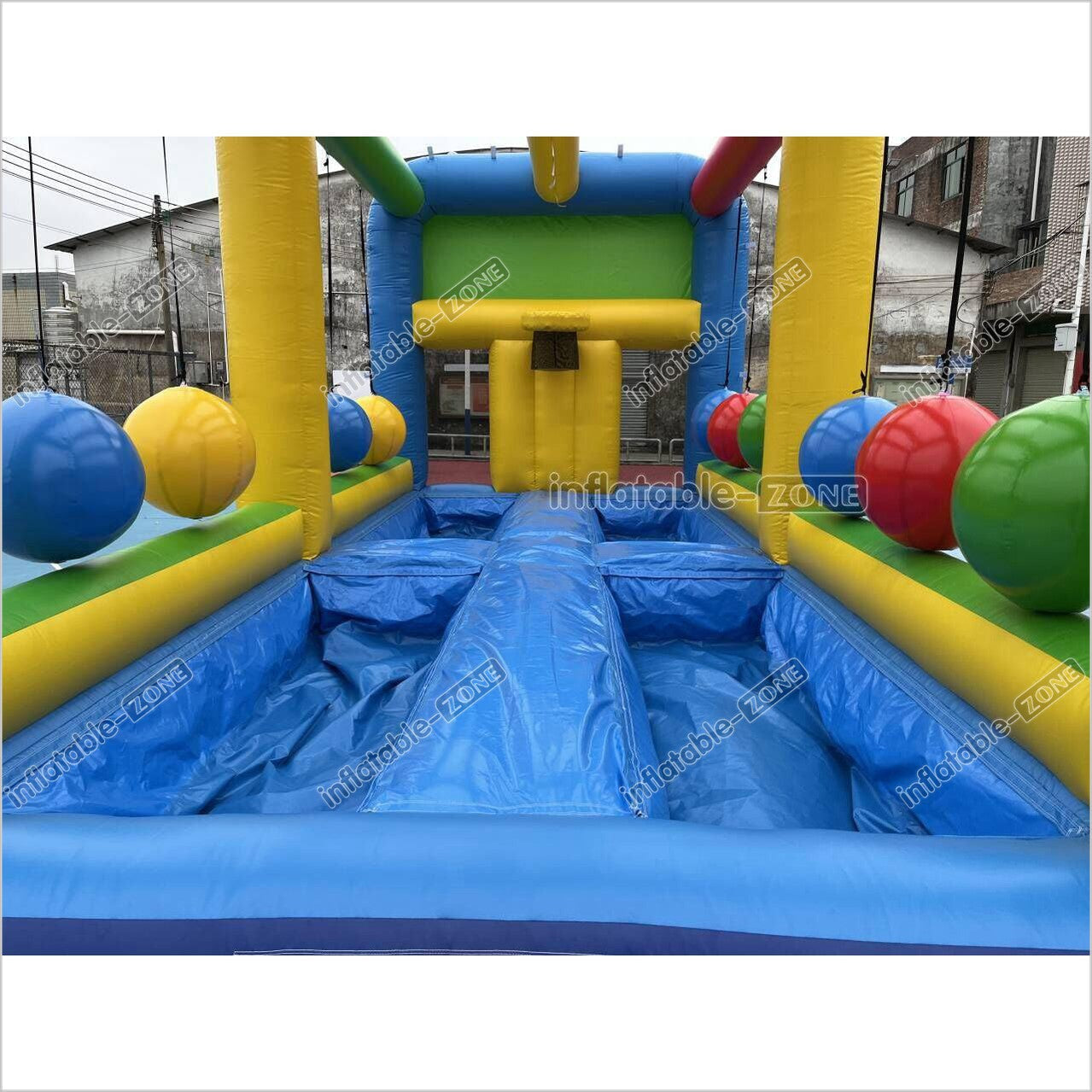 Inflatable Interactive Gauntlet Inflatable Game Cannonballs Boulder Dash Challenge Bouncy House - Inflatable-Zone