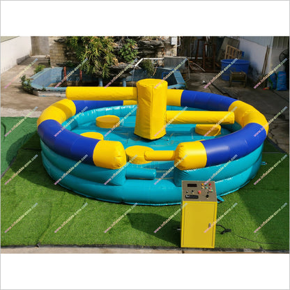 Play Outdoor Equipment Rotating Machine Meltdown Inflatable For Rent Standing Sweeper Wipe Out Game