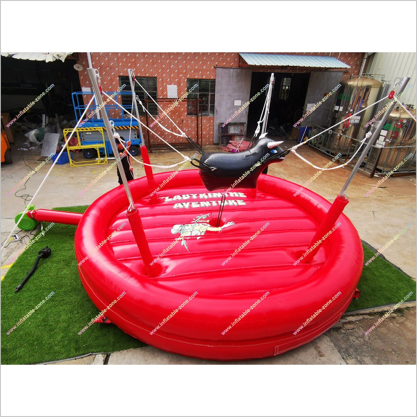 Bull Ride Inflatable Bungee Game Inflatable Rodeo Mechanical Bull Party Challenges For Adults