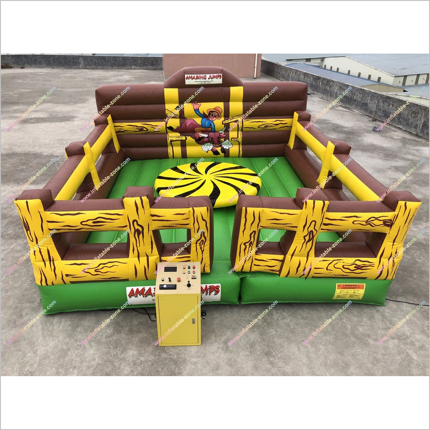Amazing Jumps Inflatable Mechanical Rotating Plate Spin Ride Meltdown Inflatable Game Amusement Park Nearby