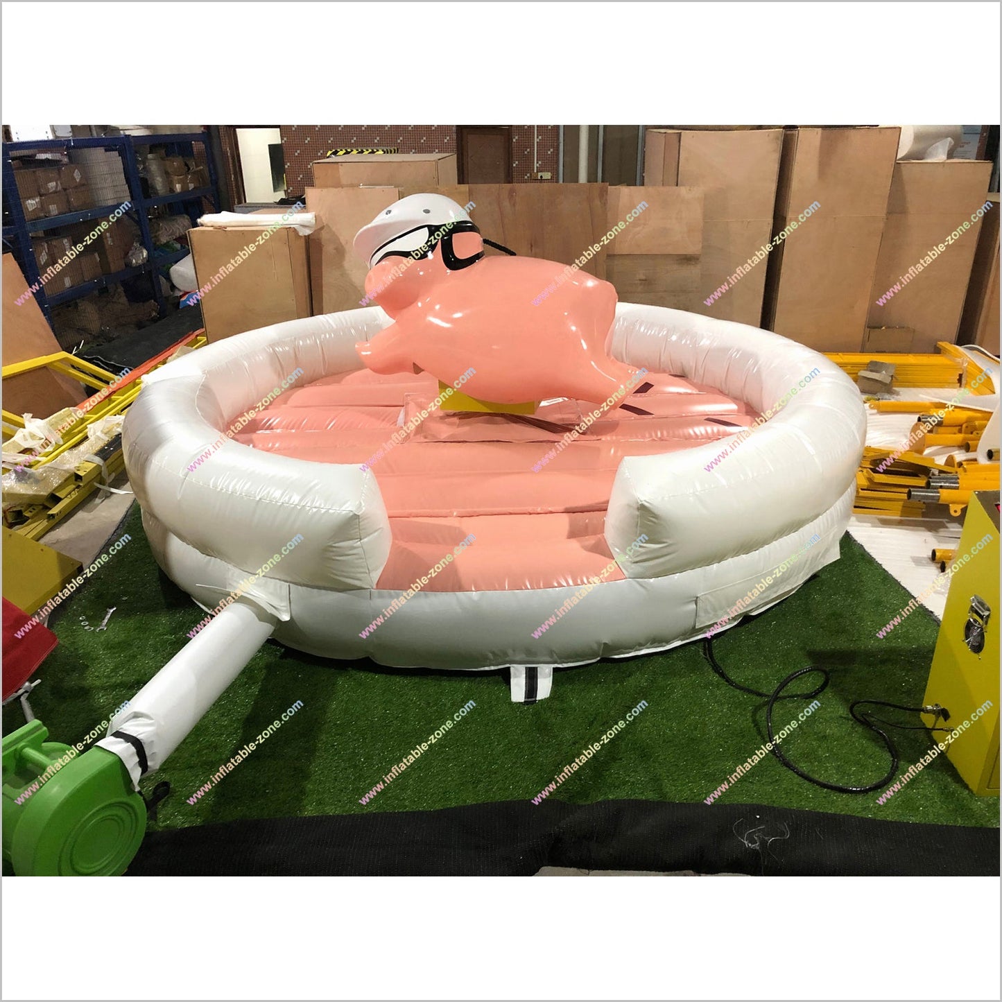 Inflatable Mechanical Pig Big Amusement Park Pink Mechanical Pig Riding Inflatable Games For Adults