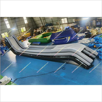 Portable Boat Dock Inflatable Yacht Water Slide Water Play Outdoor Equipment Houseboat Inflatable Slide For Yacht