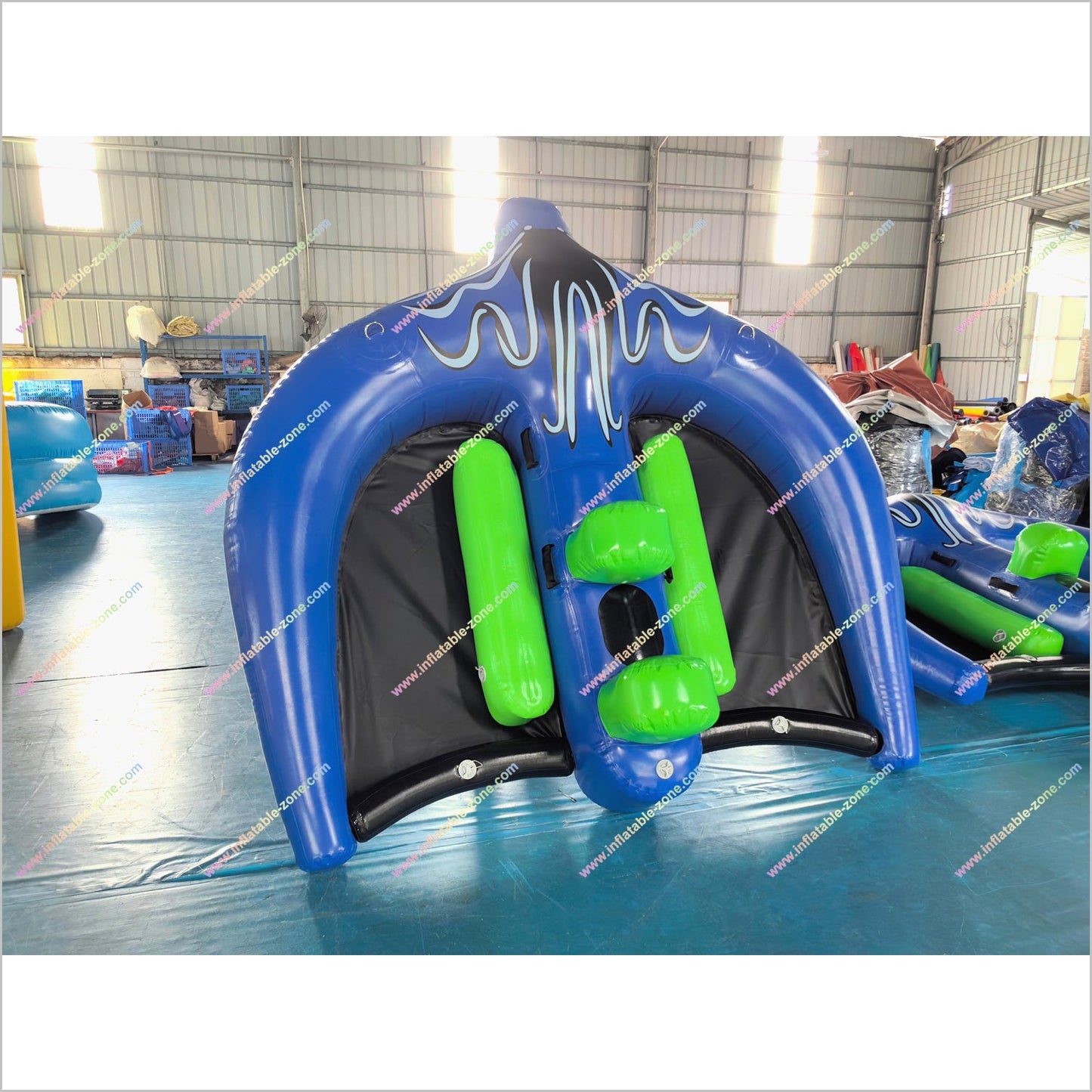 Funny Water Games Manta Ray Inflatable Towable Flying Fish Tube Inflatable Boat For Water Sport Equipment