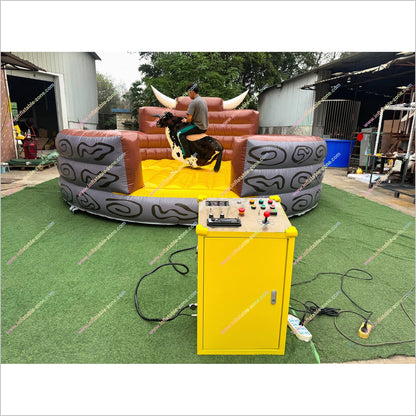 Amusement Park Ride Mechanical Bull Machine Wipeout Inflatable Rental Near Me Rodeo Bull For Sale