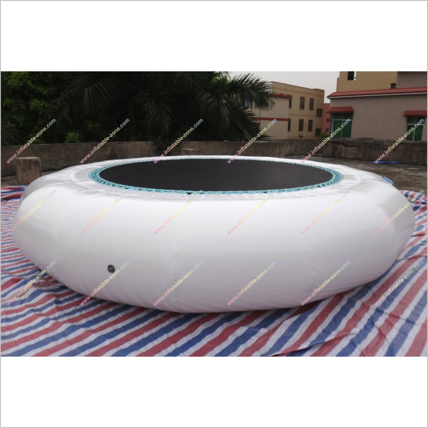 Inflatable Aqua Park Near Me Trampoline Blow Up Jumping Bouncers Best Rated Water Trampoline Bounce Mat - Inflatable-Zone