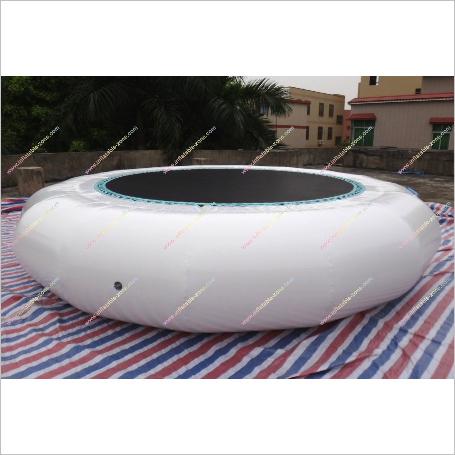 Inflatable Aqua Park Near Me Trampoline Blow Up Jumping Bouncers Best Rated Water Trampoline Bounce Mat - Inflatable-Zone