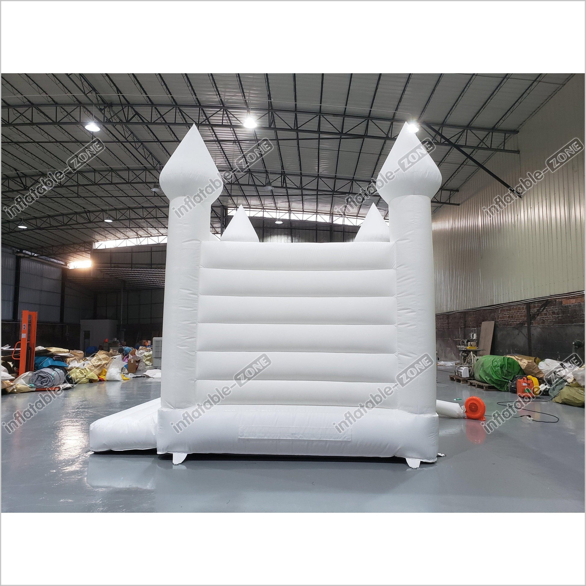 White Gorgeous Inflatable Wedding Bouncer Outdoor Bounce House Jumping Bouncy Castle For Kids Birthday Party - Inflatable-Zone